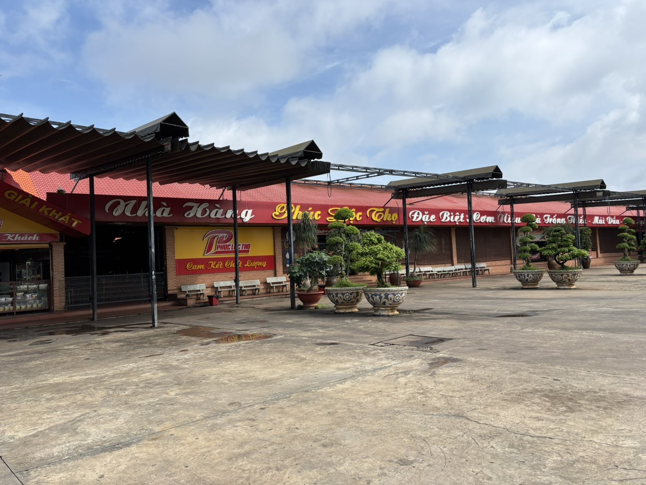 TRẠM DỪNG NGHỈ PHÚC LỘC THỌ