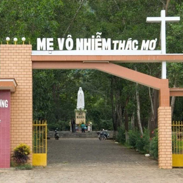 THÁC MƠ CHURCH